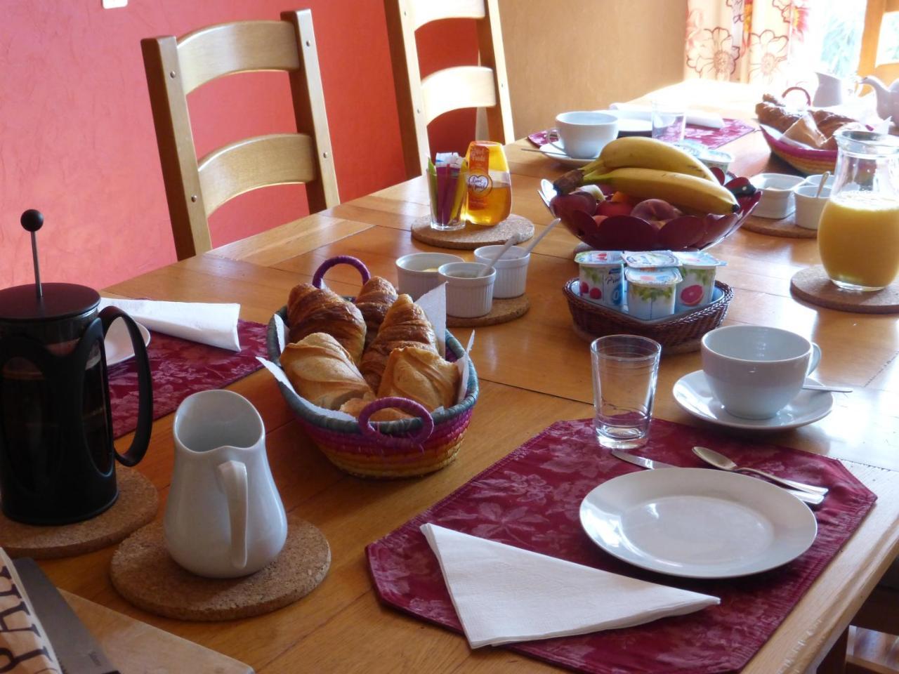Saint-Mathieu L'Hirondelle Chambres D'Hotes מראה חיצוני תמונה